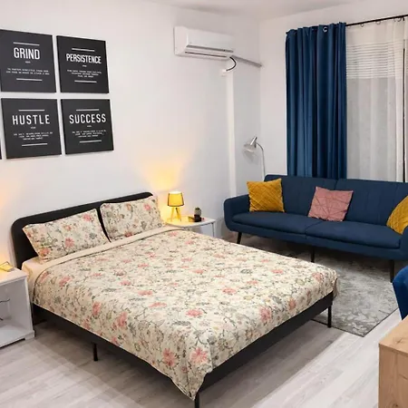 Modern And Cozy * Bucharest